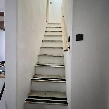 Da Meryon Apartment
